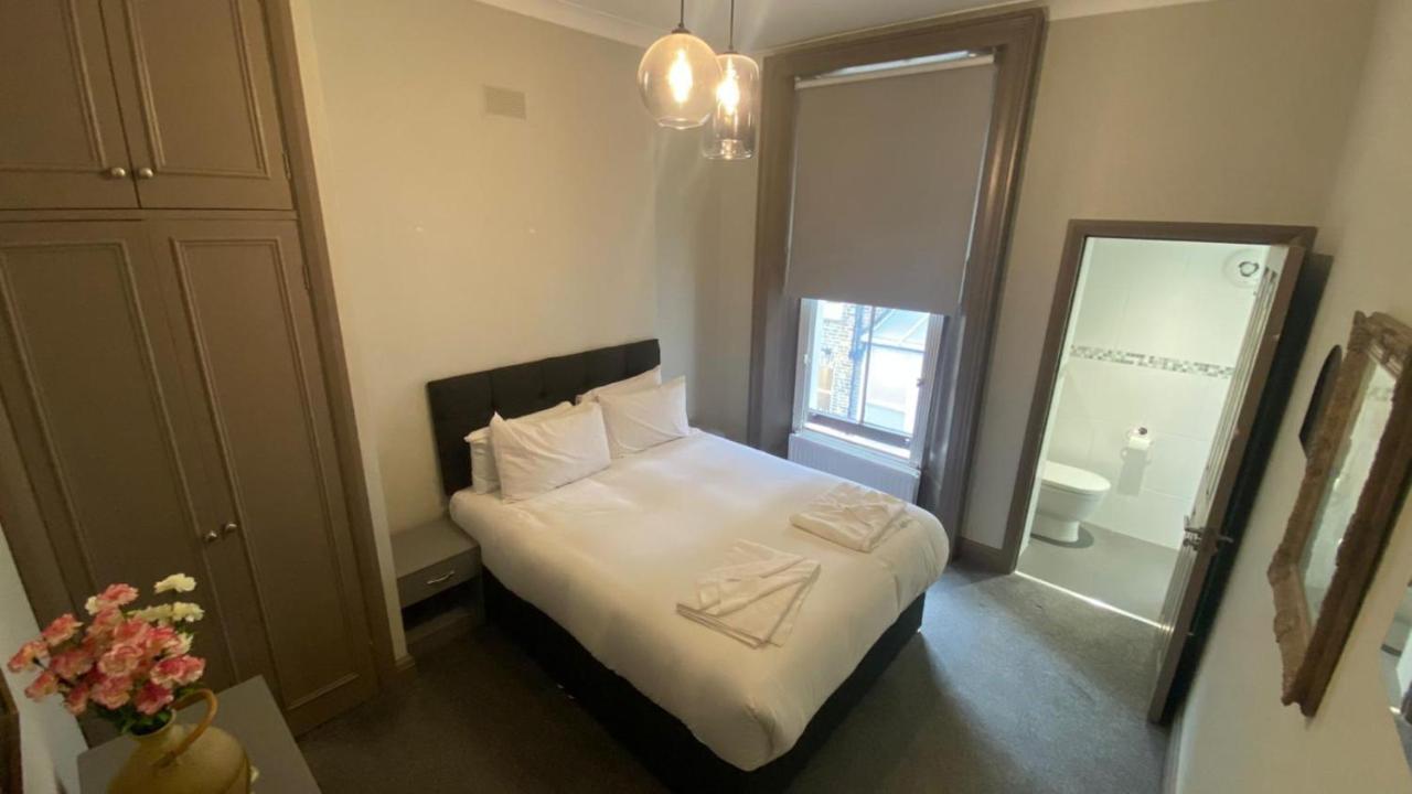 3 Notting Hill, Portobello Road-Amazing Location! Лондон Екстериор снимка