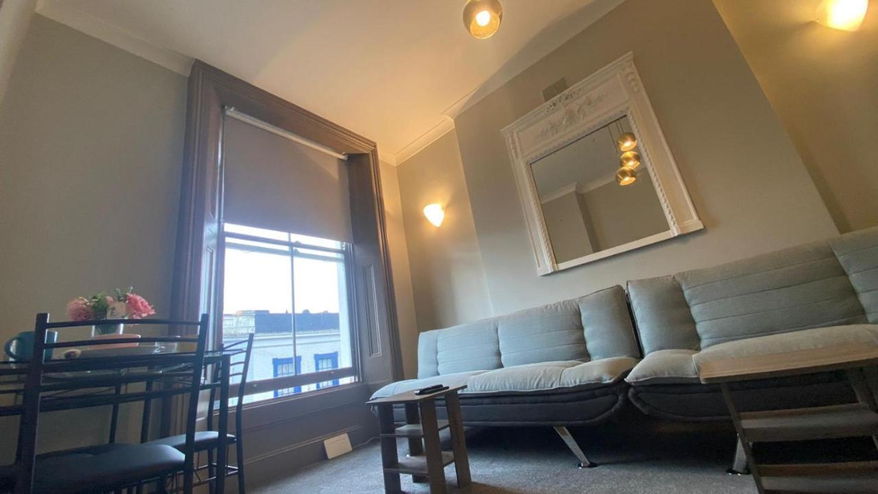 3 Notting Hill, Portobello Road-Amazing Location! Лондон Екстериор снимка